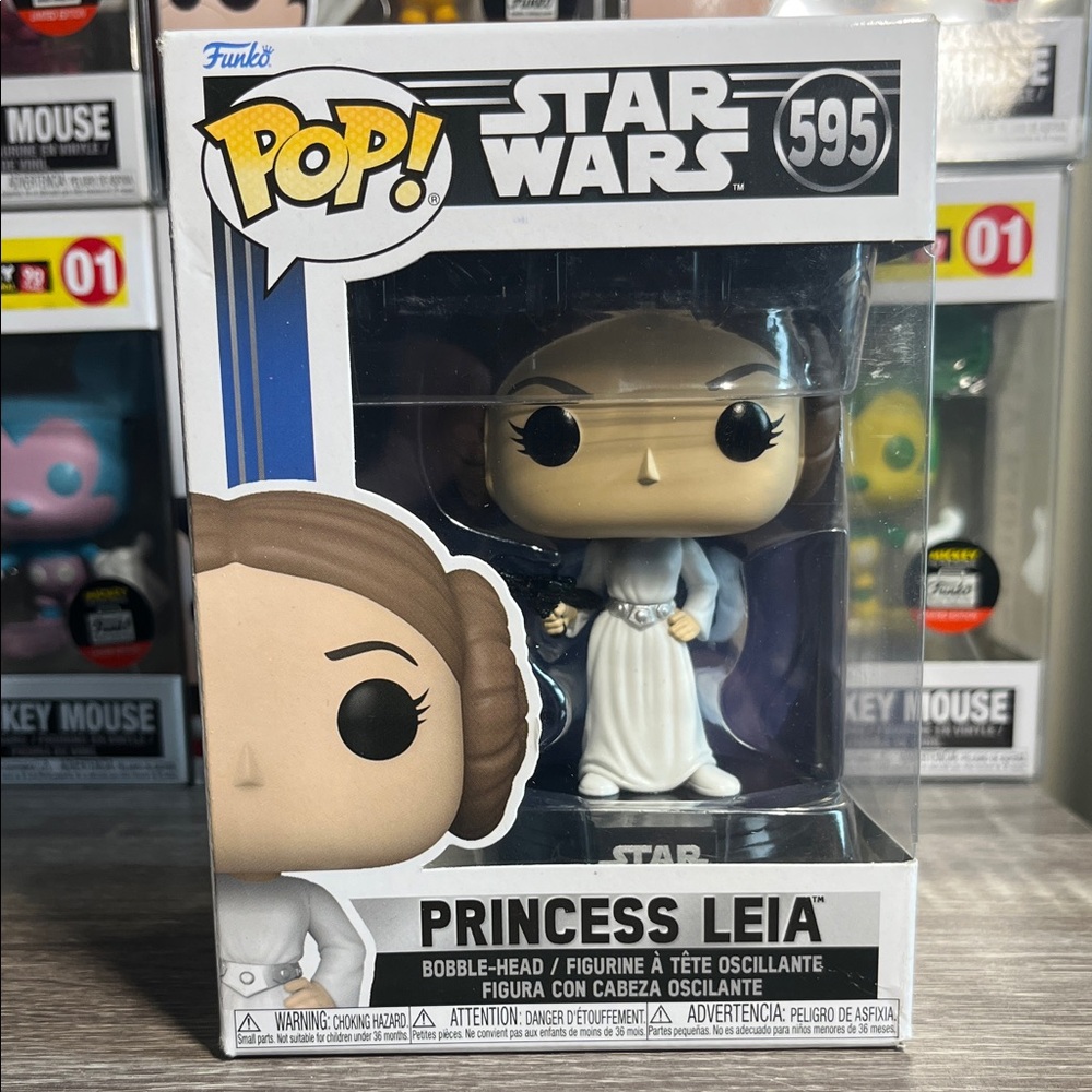 Funko Pop Star Wars Princess Leia Figure - White and Brown